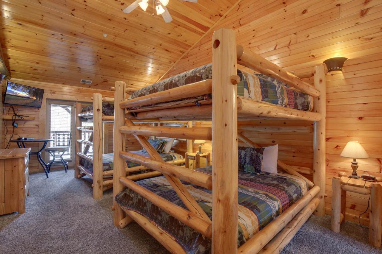 Pine Tree Lodge Гетлинбург Екстериор снимка