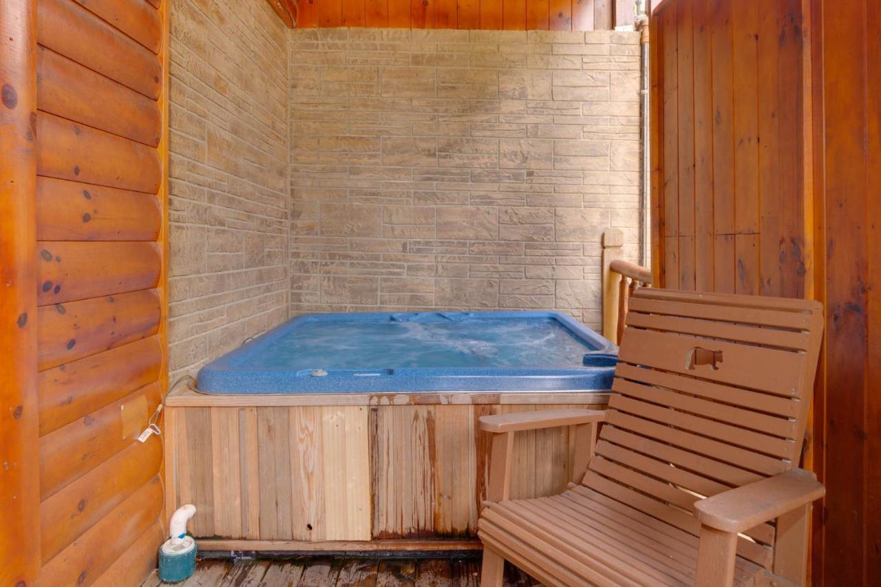 Pine Tree Lodge Гетлинбург Екстериор снимка