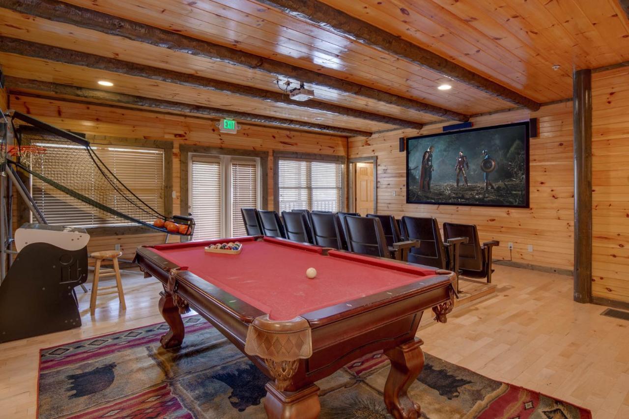 Pine Tree Lodge Гетлинбург Екстериор снимка