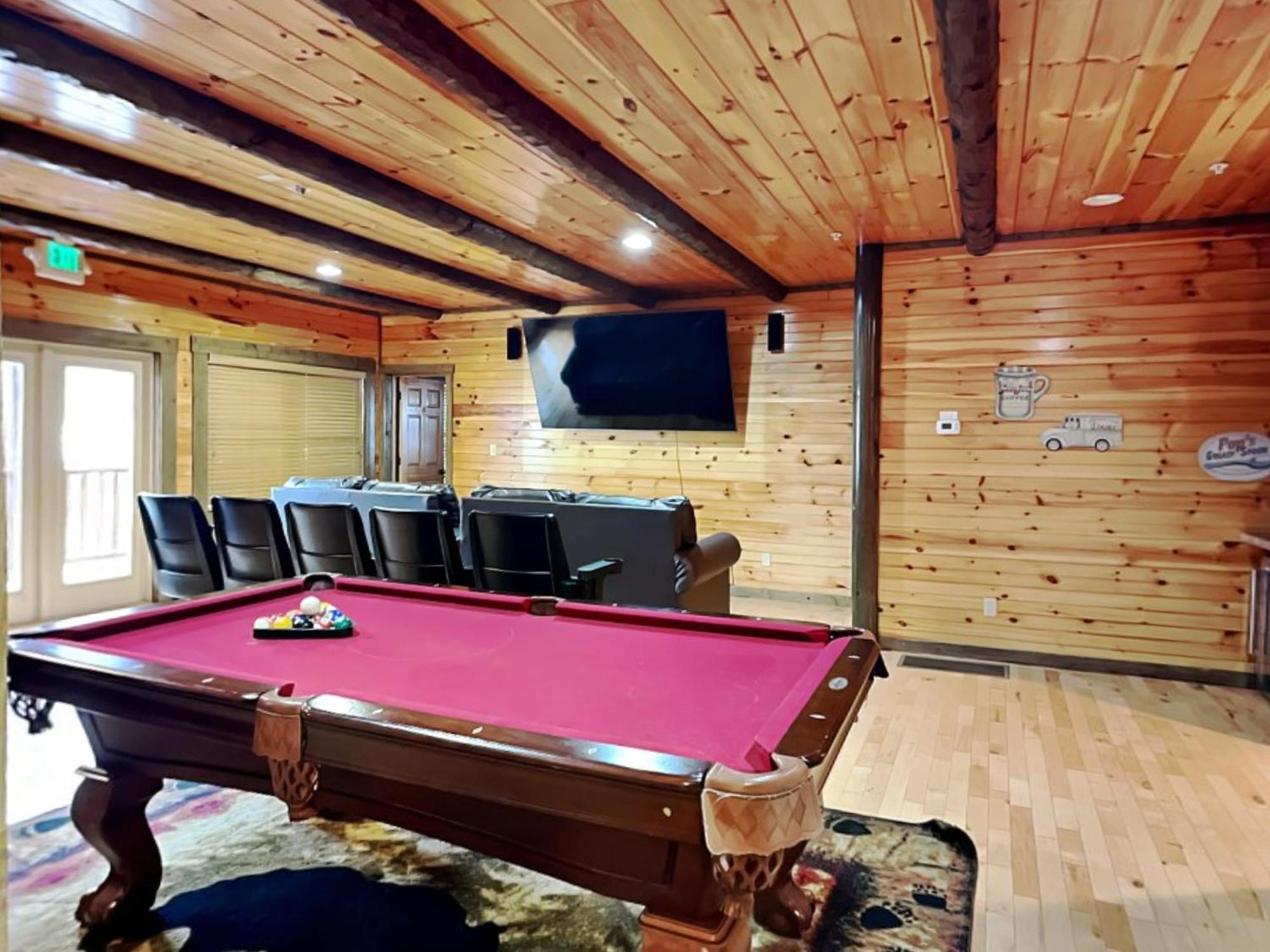 Pine Tree Lodge Гетлинбург Екстериор снимка